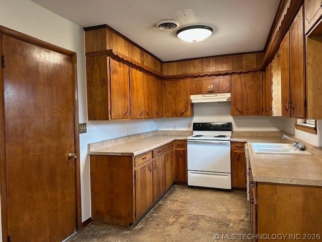 906 NW 1st Street, Wagoner, OK 74467