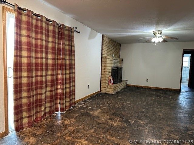 906 NW 1st Street, Wagoner, OK 74467