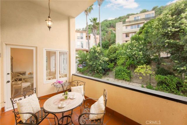 3546 Dixie Canyon, Los Angeles, CA 91423