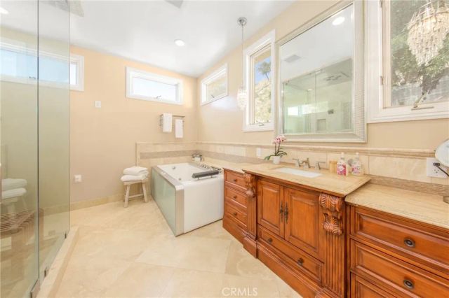 3546 Dixie Canyon, Los Angeles, CA 91423