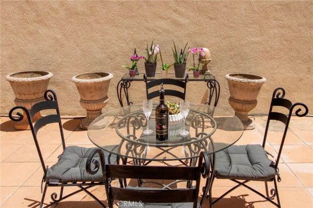3546 Dixie Canyon, Los Angeles, CA 91423