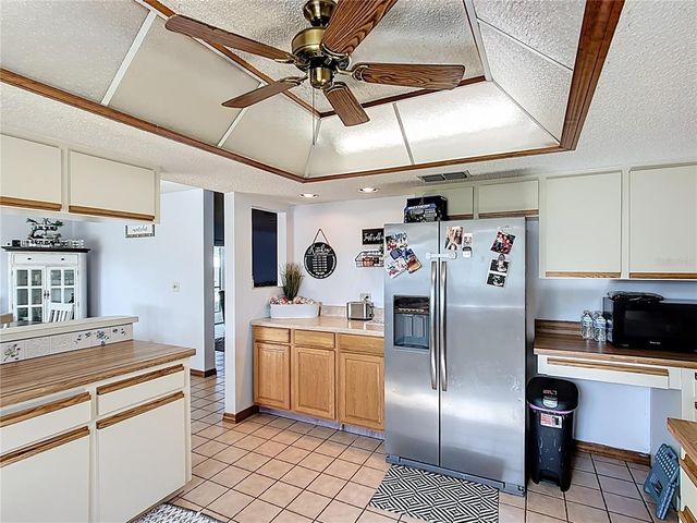 7838 ROLLING GROVE DRIVE E, Lakeland, FL 33810