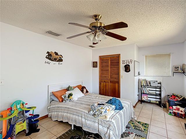 7838 ROLLING GROVE DRIVE E, Lakeland, FL 33810