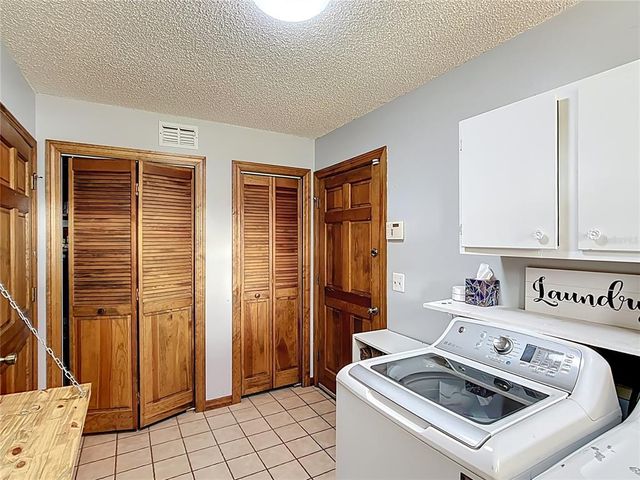 7838 ROLLING GROVE DRIVE E, Lakeland, FL 33810