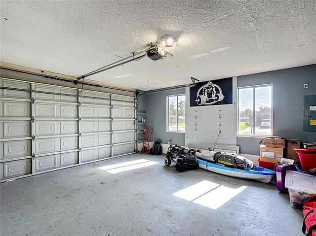 7838 ROLLING GROVE DRIVE E, Lakeland, FL 33810