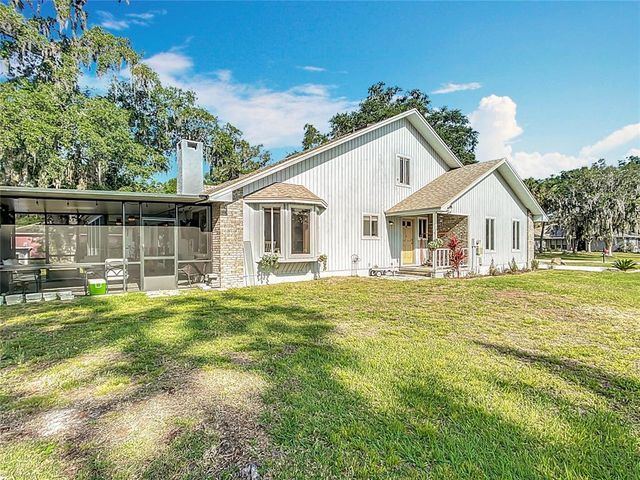 7838 ROLLING GROVE DRIVE E, Lakeland, FL 33810