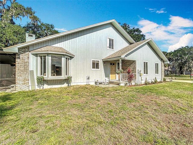 7838 ROLLING GROVE DRIVE E, Lakeland, FL 33810