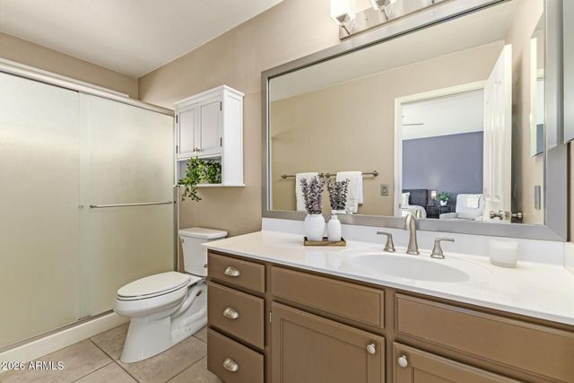 653 W NARANJA Avenue, Mesa, AZ 85210