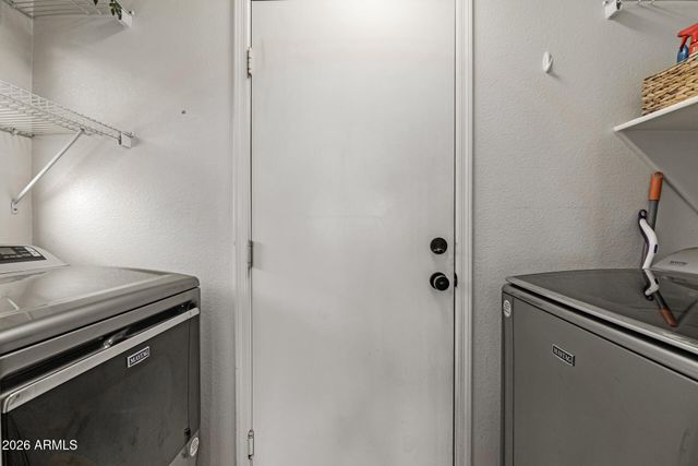 653 W NARANJA Avenue, Mesa, AZ 85210