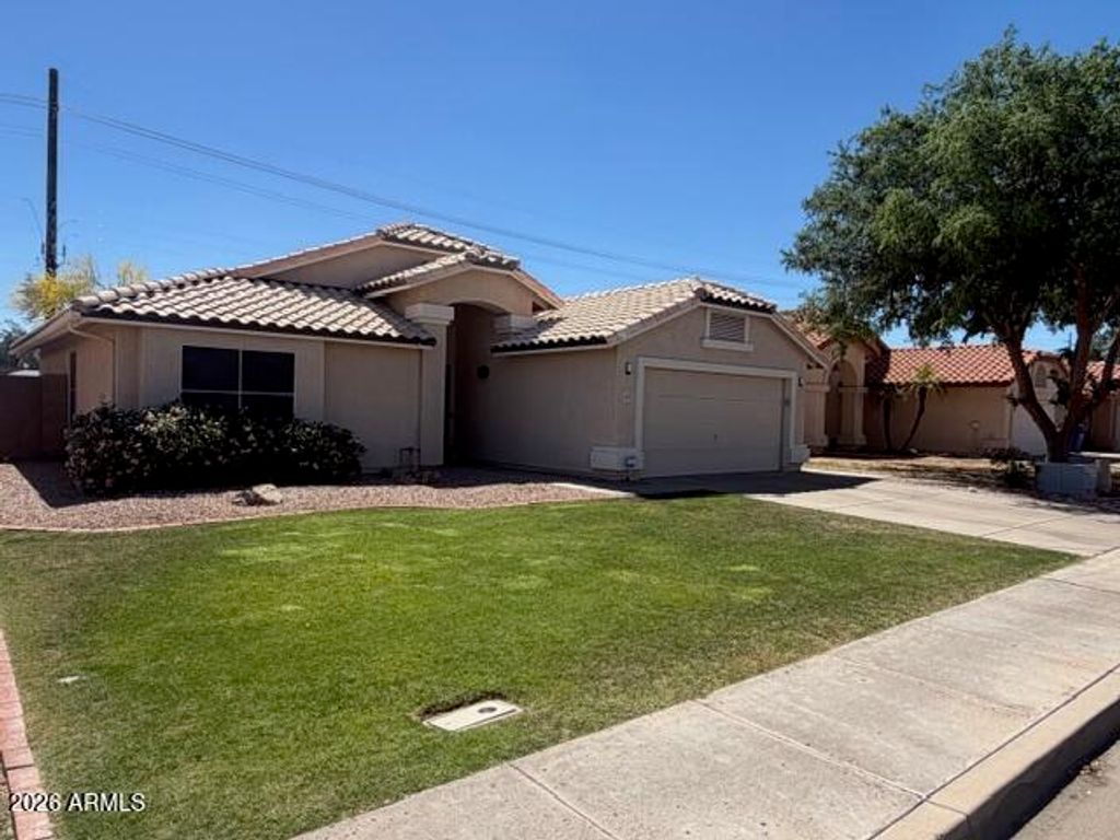 653 W NARANJA Avenue, Mesa, AZ 85210