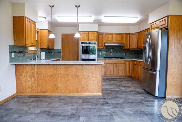 297 Paper Trail, Lewistown, MT 59457