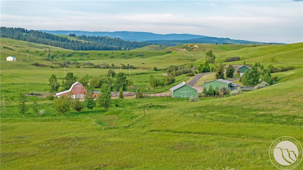 297 Paper Trail, Lewistown, MT 59457 photo 3