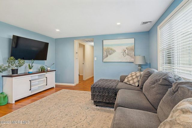 201 Commonwealth Boulevard, Manchester, NJ 08759