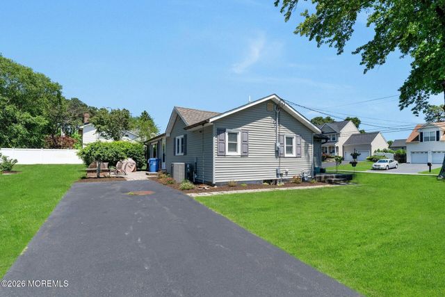 201 Commonwealth Boulevard, Manchester, NJ 08759