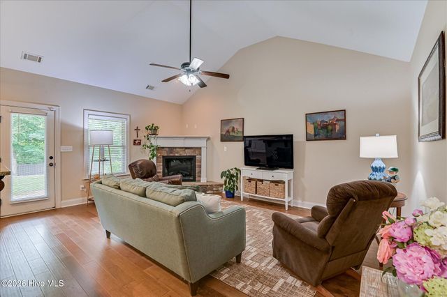 7547 Lucas Avenue, Evans, GA 30809