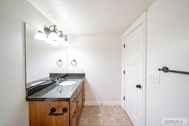 3576 N Flint Avenue, Idaho Falls, ID 83401