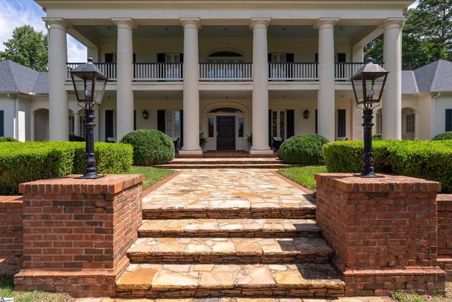 1912 Roe Ford Road, Greenville, SC 29617