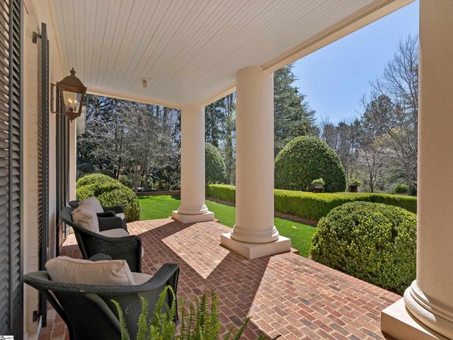1912 Roe Ford Road, Greenville, SC 29617
