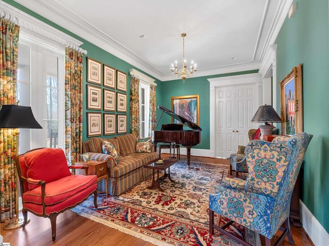 1912 Roe Ford Road, Greenville, SC 29617