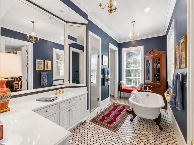 1912 Roe Ford Road, Greenville, SC 29617