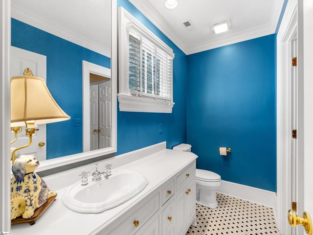 1912 Roe Ford Road, Greenville, SC 29617