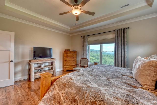 25 Ivy Log Heights Spur, Young Harris, GA 30582