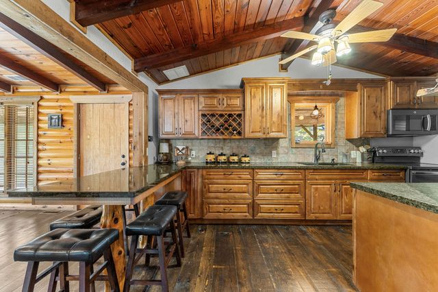 99 Shady Place Lane, Blue Eye, MO 65611