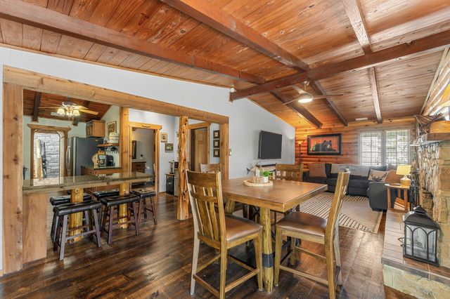 99 Shady Place Lane, Blue Eye, MO 65611