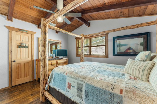 99 Shady Place Lane, Blue Eye, MO 65611