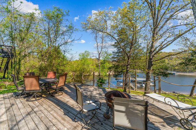 99 Shady Place Lane, Blue Eye, MO 65611