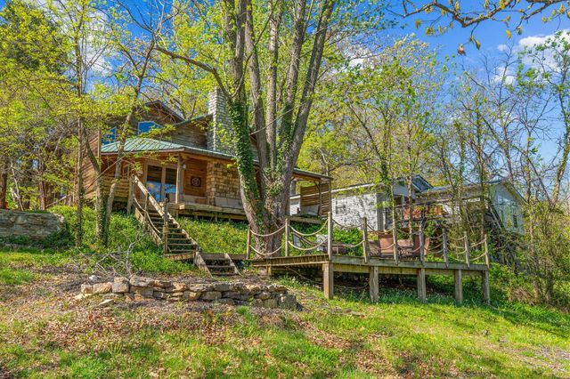 99 Shady Place Lane, Blue Eye, MO 65611