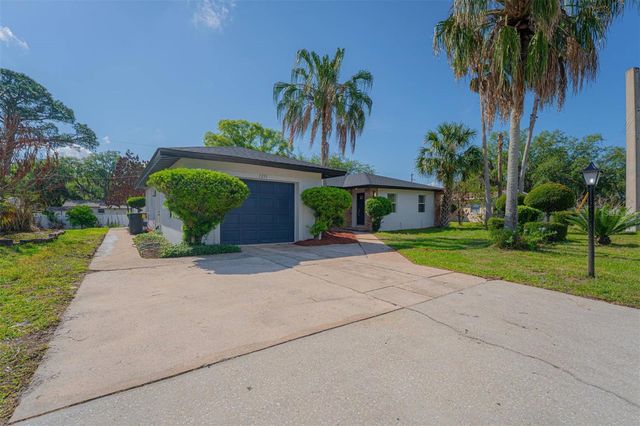 1295 DELTONA BLVD, Deltona, FL 32725