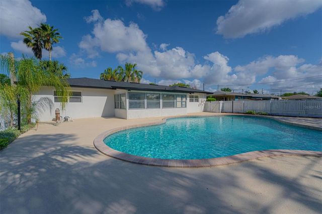 1295 DELTONA BLVD, Deltona, FL 32725