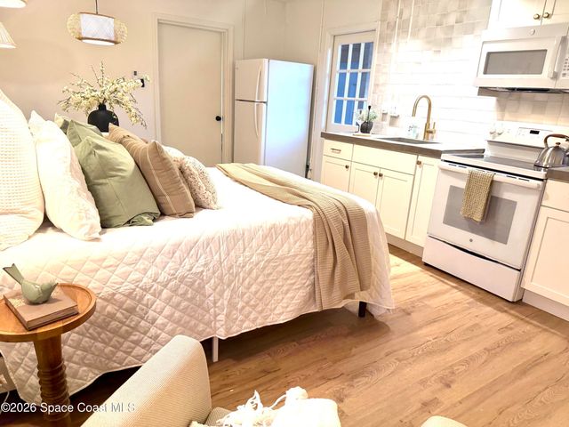 804 Oak Street, Melbourne Beach, FL 32951