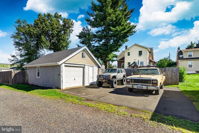 130 FRANKLIN AVE, Souderton, PA 18964