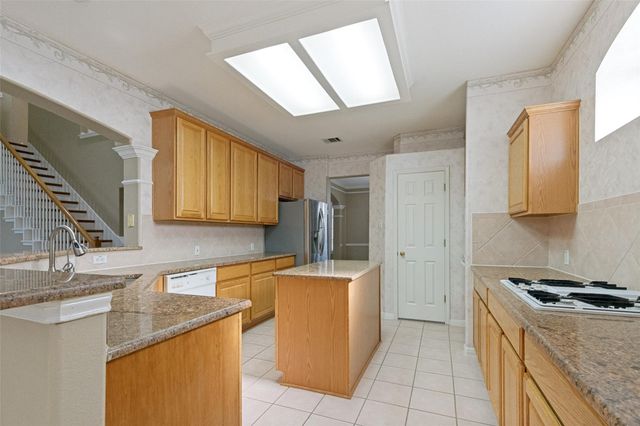 2244 Fernspring DR, Round Rock, TX 78665