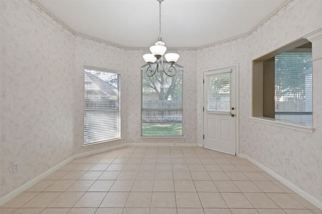 2244 Fernspring DR, Round Rock, TX 78665