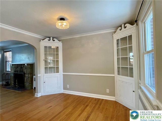 2321 Montgomery Street, Bethlehem City, PA 18017