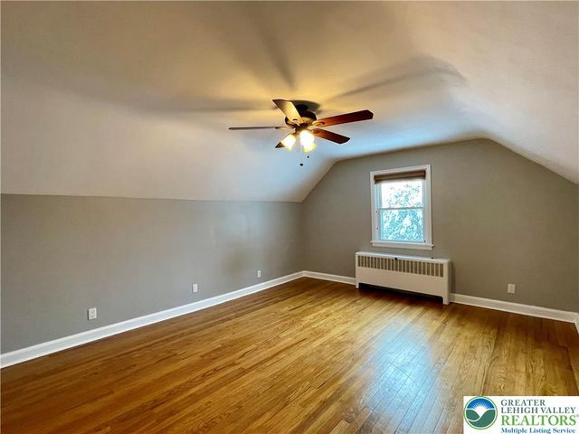 2321 Montgomery Street, Bethlehem City, PA 18017