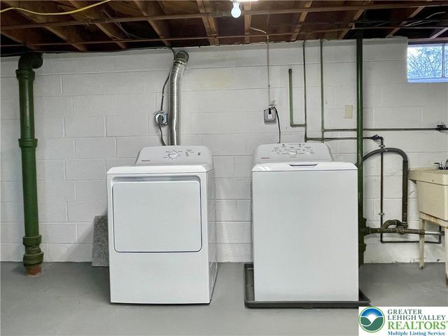 2321 Montgomery Street, Bethlehem City, PA 18017