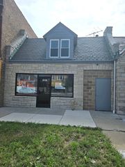 5247 W Fullerton Avenue, Chicago, IL 60639