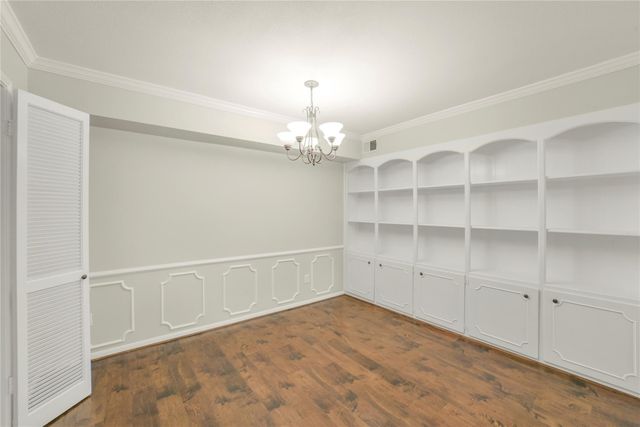 351 N Post Oak Lane 706, Houston, TX 77024