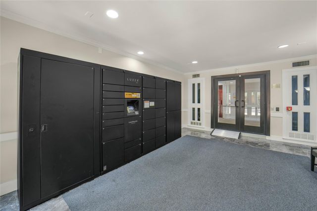 351 N Post Oak Lane 706, Houston, TX 77024
