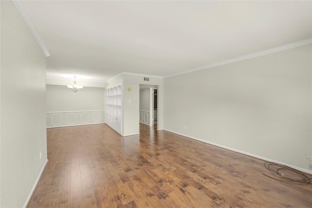 351 N Post Oak Lane 706, Houston, TX 77024