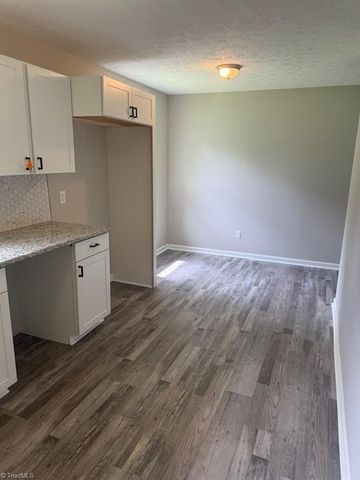 3125 Old US Highway 29, Pelham, NC 27311