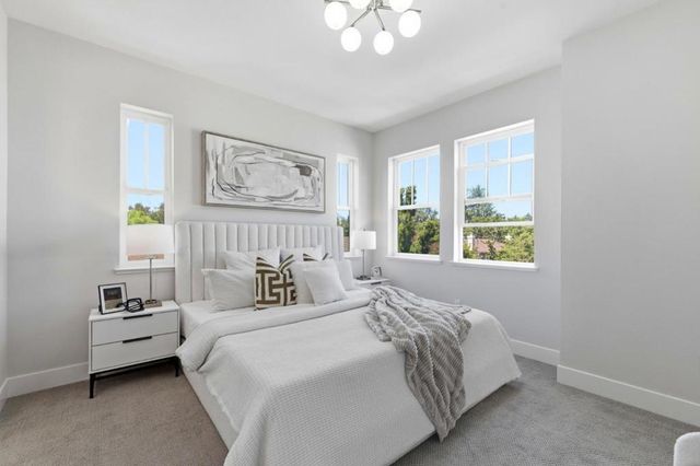1911 Stella Street, Mountain View, CA 94043