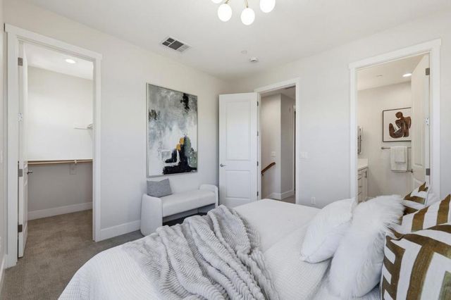 1911 Stella Street, Mountain View, CA 94043