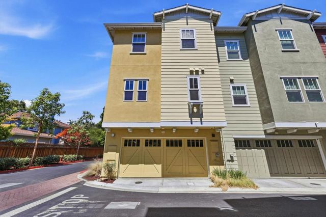 1911 Stella Street, Mountain View, CA 94043