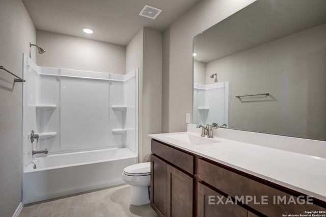16415 Basil Cove, Elmendorf, TX 78112