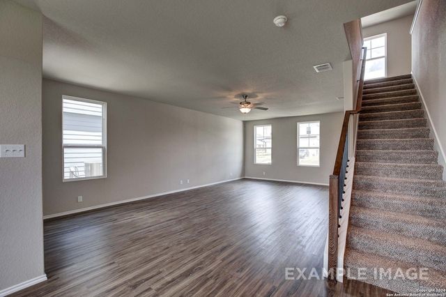 16415 Basil Cove, Elmendorf, TX 78112